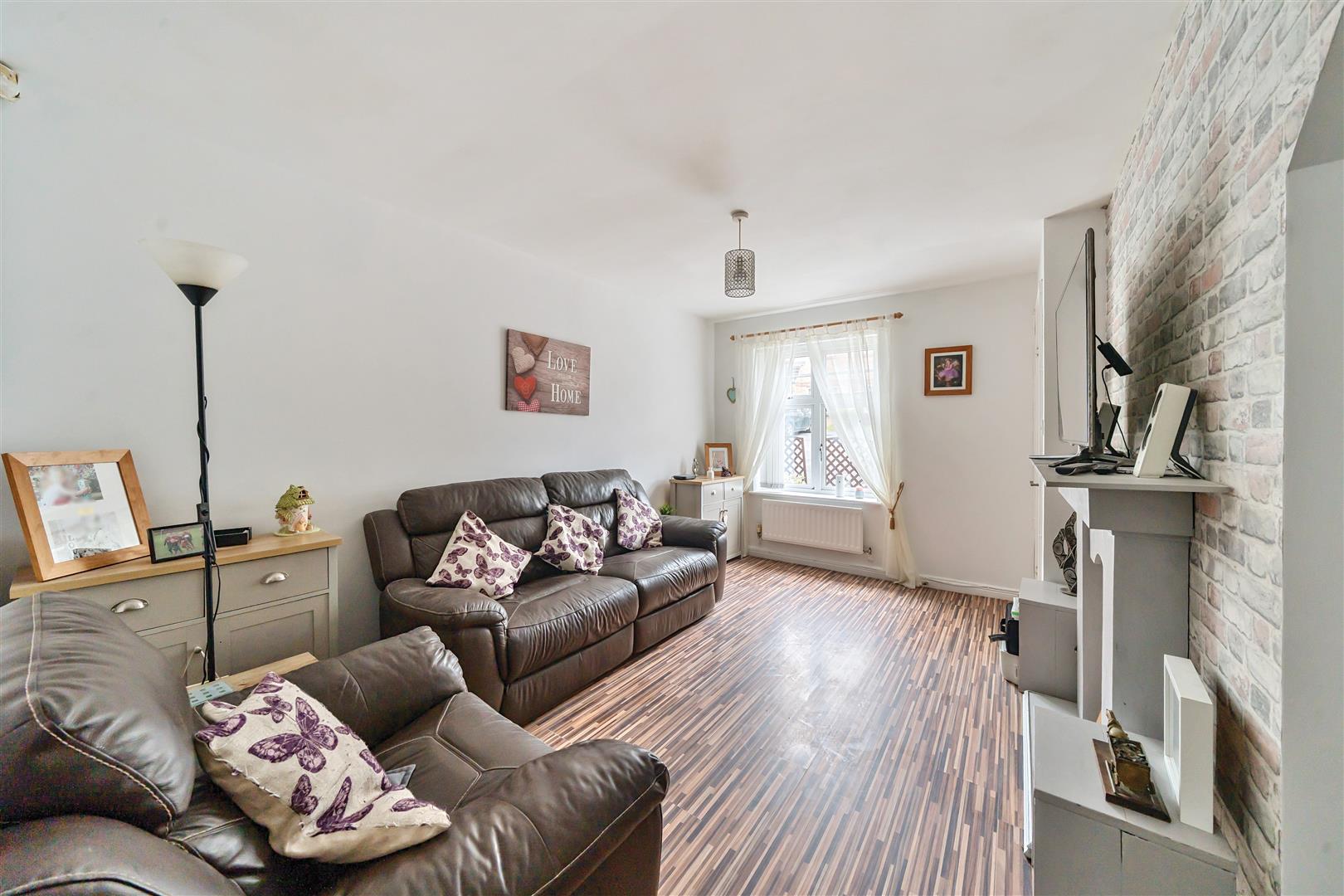 Clos Yr Eglwys, Townhill, Swansea